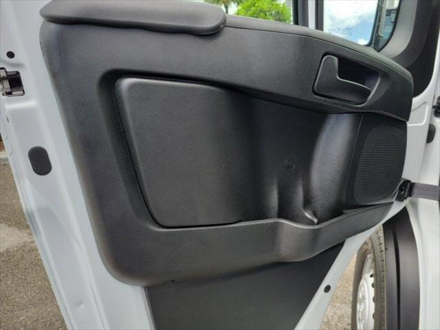 2025 Ram ProMaster 2500 Cargo Van Tradesman Low Roof 136" WB w/Pass Seat