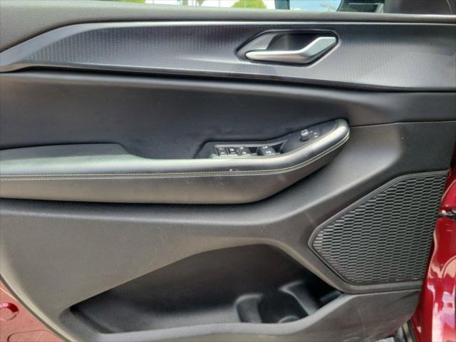 2023 Jeep Grand Cherokee L Altitude 4x2