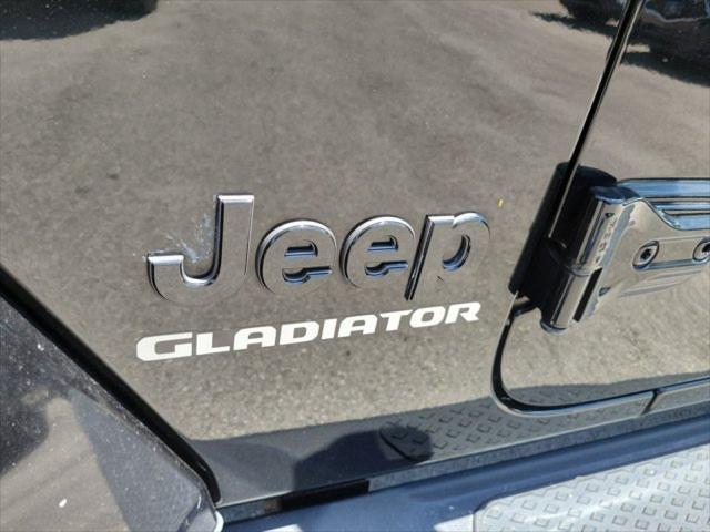 2021 Jeep Gladiator Sport