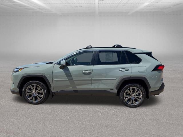 2022 Toyota RAV4 Hybrid XLE Premium