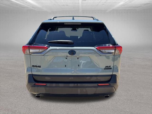 2022 Toyota RAV4 Hybrid XLE Premium