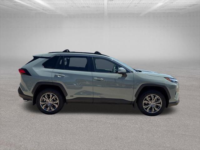 2022 Toyota RAV4 Hybrid XLE Premium