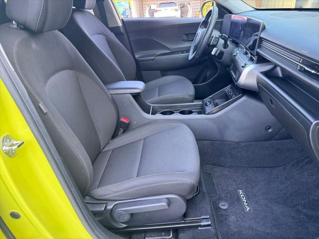 2025 Hyundai Kona SEL Convenience