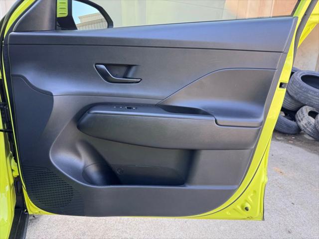 2025 Hyundai Kona SEL Convenience