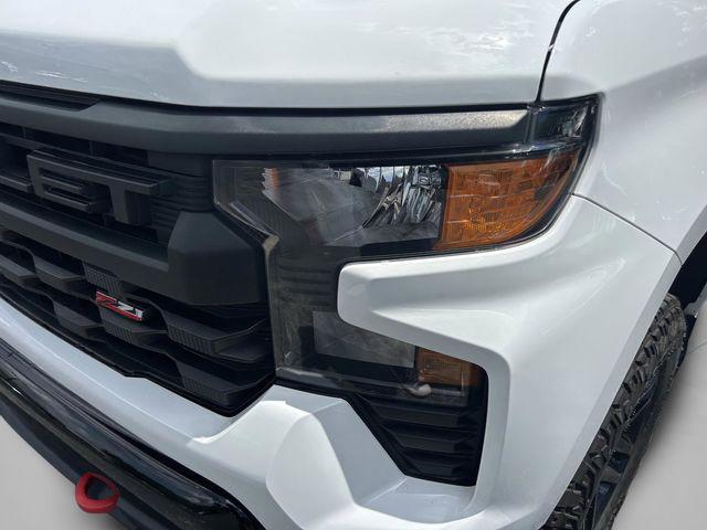 2024 Chevrolet Silverado 1500 4WD Crew Cab Short Bed Custom Trail Boss