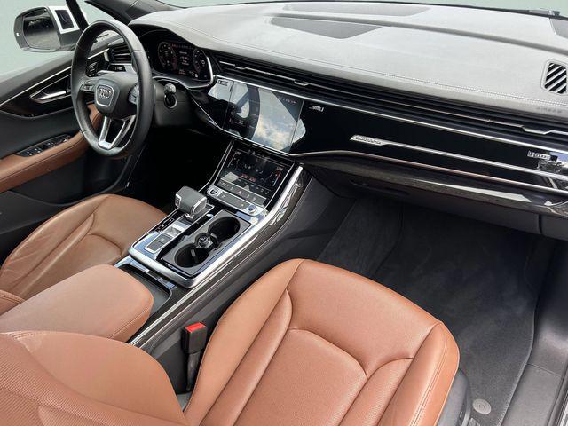 2024 Audi Q7 Premium Plus 45 TFSI quattro Tiptronic