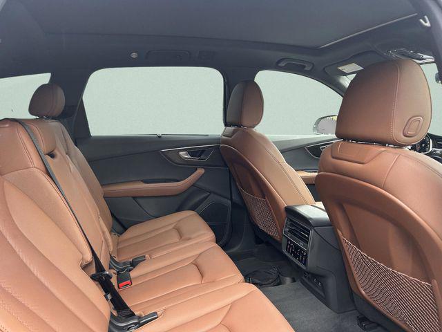 2024 Audi Q7 Premium Plus 45 TFSI quattro Tiptronic