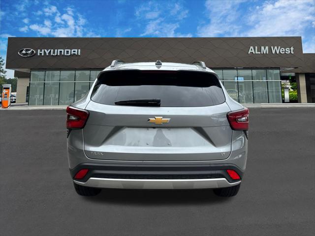 2025 Chevrolet Trax FWD LT