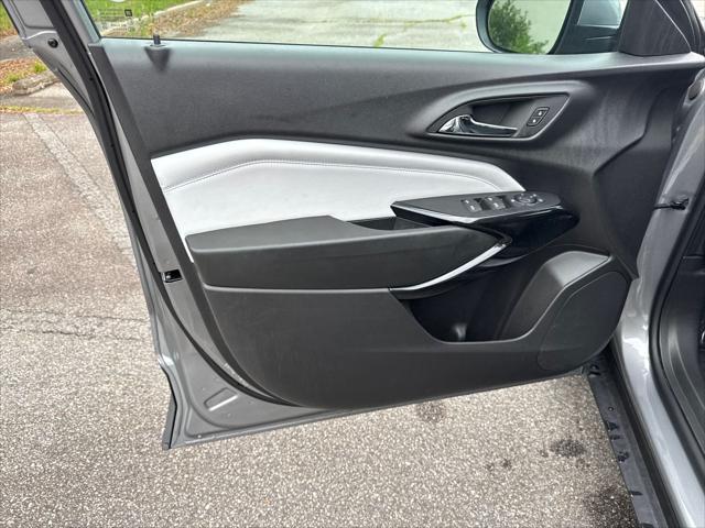 2025 Chevrolet Trax FWD LT