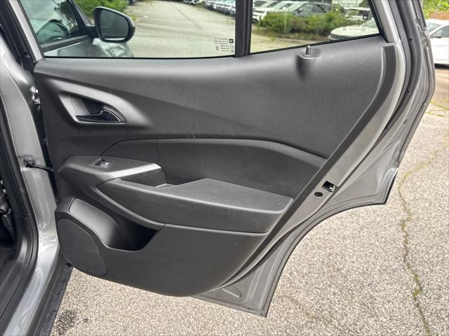 2025 Chevrolet Trax FWD LT