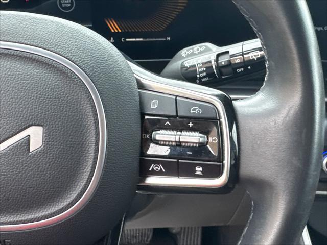 2025 Kia Carnival MPV LXS