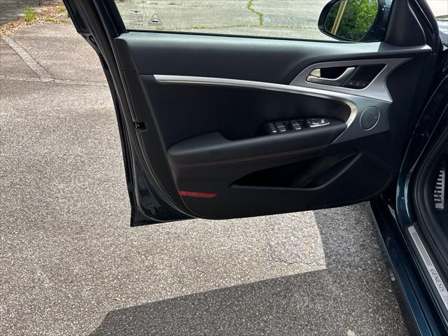 2023 Genesis G70 3.3T RWD