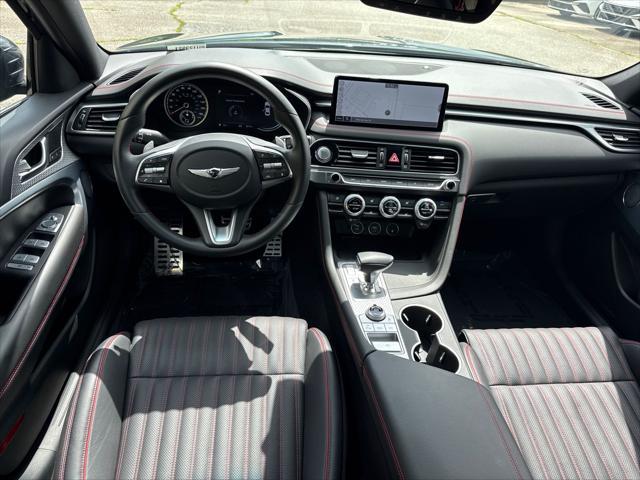 2023 Genesis G70 3.3T RWD