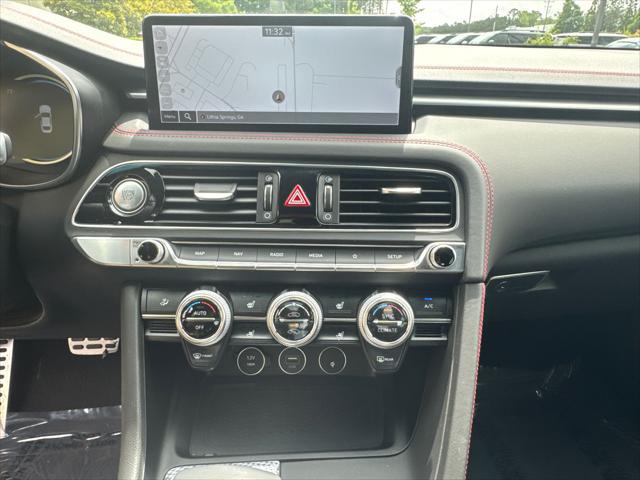 2023 Genesis G70 3.3T RWD