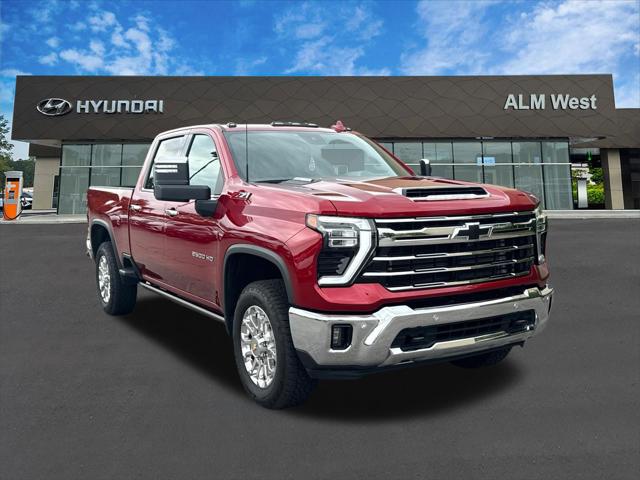 2025 Chevrolet Silverado 2500HD 4WD Crew Cab Standard Bed LTZ