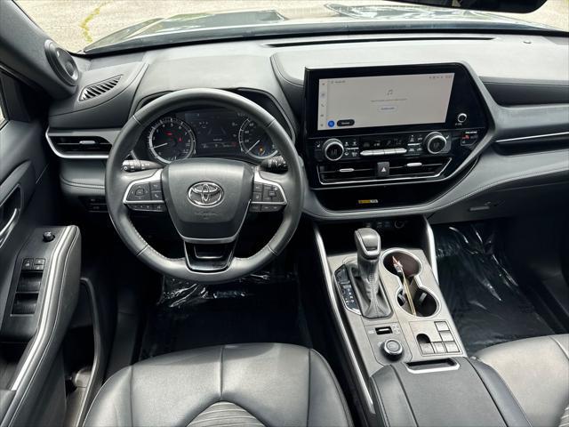 2024 Toyota Highlander XSE