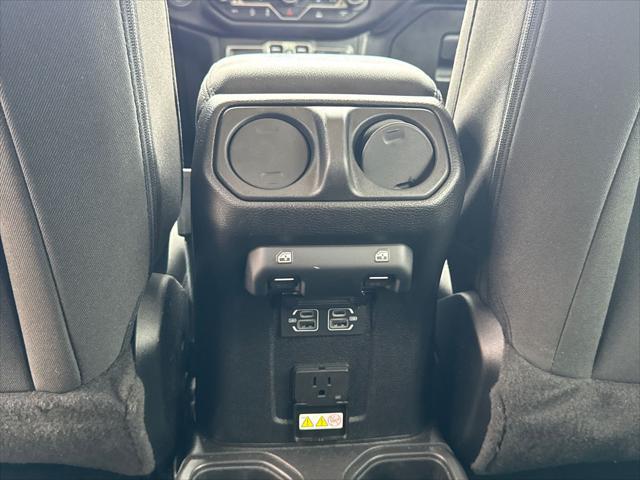 2023 Jeep Wrangler 4-Door Sahara