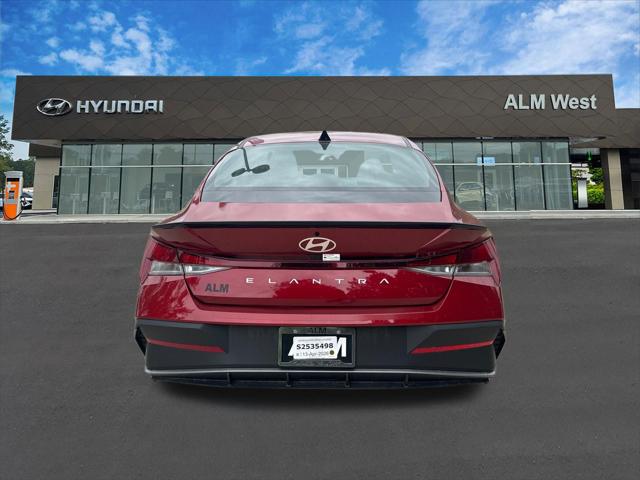 2025 Hyundai Elantra SEL Sport