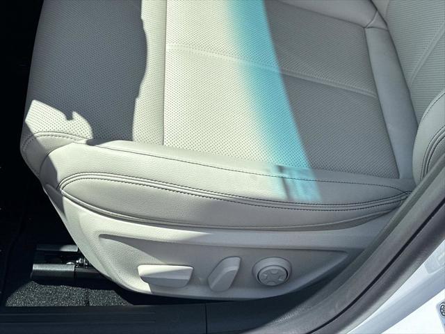 2026 Genesis G70 2.5T RWD