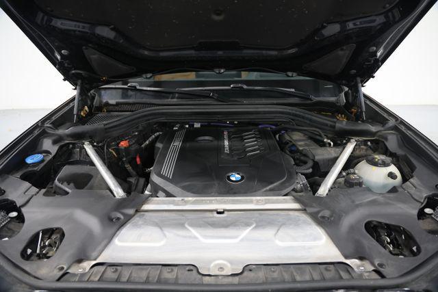 2023 BMW X3 M40i