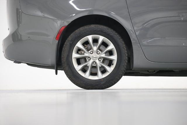 2023 Chrysler Pacifica Touring L AWD