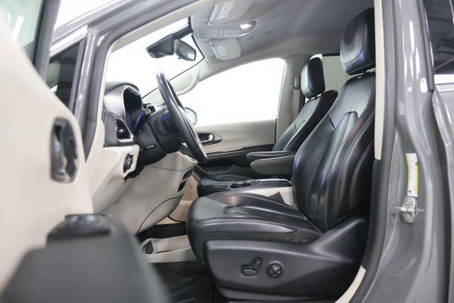 2023 Chrysler Pacifica Touring L AWD