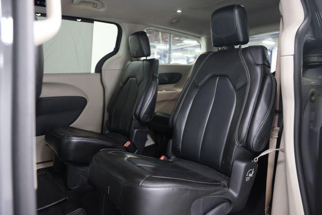 2023 Chrysler Pacifica Touring L AWD