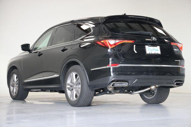 2022 Acura MDX Standard