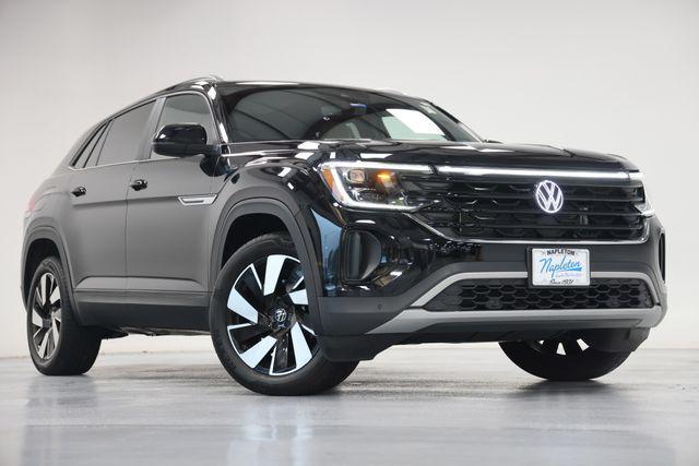 2024 Volkswagen Atlas Cross Sport 2.0T SE w/Technology for sale in AURORA, IL