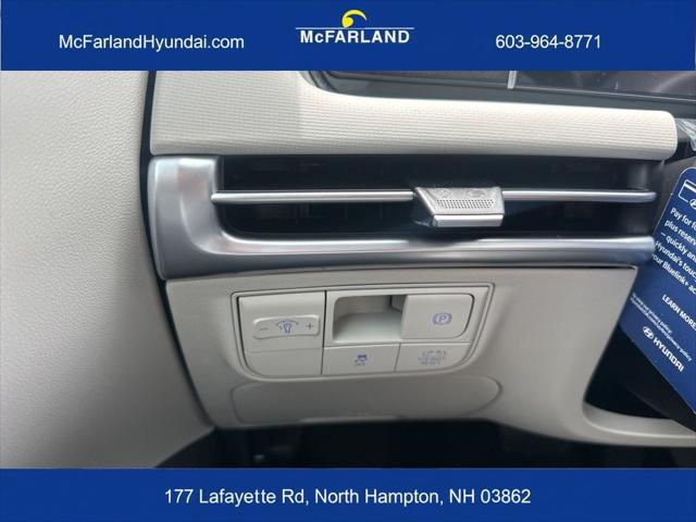 2026 Hyundai Tucson Hybrid Blue SE