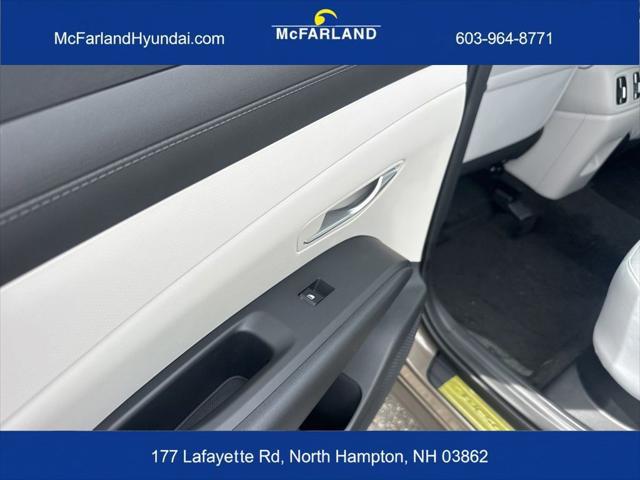 2026 Hyundai Tucson Hybrid Blue SE