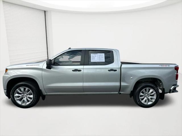 2021 Chevrolet Silverado 1500 4WD Crew Cab Short Bed Custom