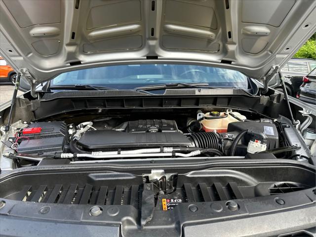 2021 Chevrolet Silverado 1500 4WD Crew Cab Short Bed Custom