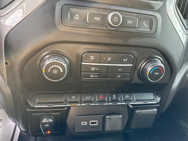 2021 Chevrolet Silverado 1500 4WD Crew Cab Short Bed Custom