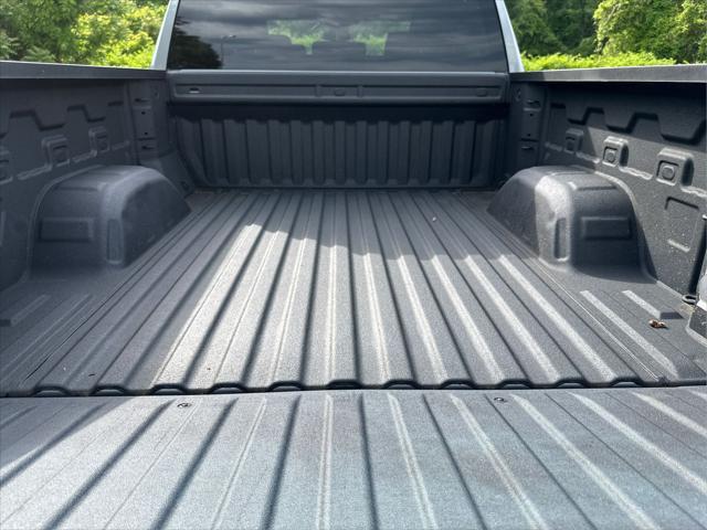 2024 Chevrolet Silverado 1500 4WD Crew Cab Short Bed LT with 2FL