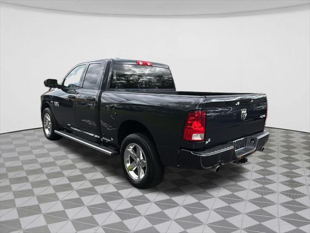 2017 Ram 1500 Express Quad Cab 4x4 6'4" Box