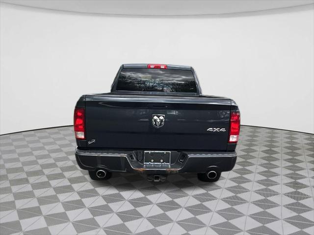 2017 Ram 1500 Express Quad Cab 4x4 6'4" Box