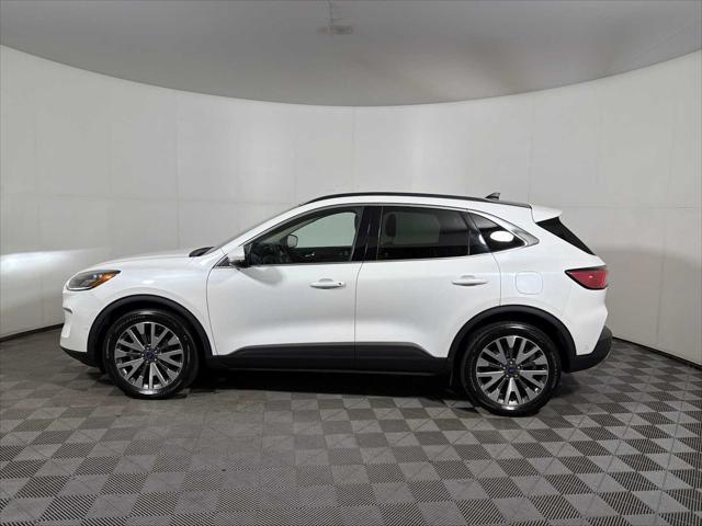 2020 Ford Escape Titanium Hybrid