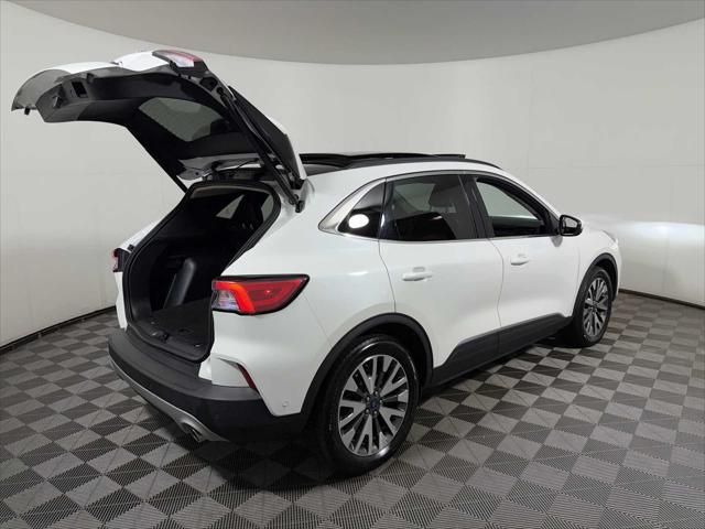 2020 Ford Escape Titanium Hybrid
