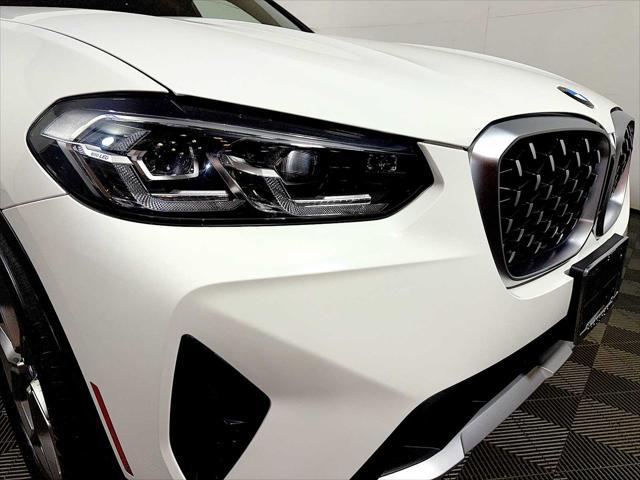 2023 BMW X4 xDrive30i
