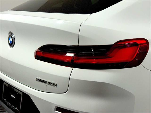 2023 BMW X4 xDrive30i