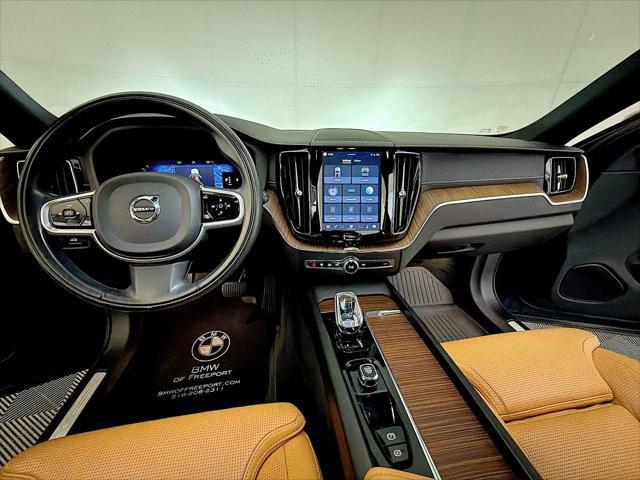 2022 Volvo XC60 B5 Inscription