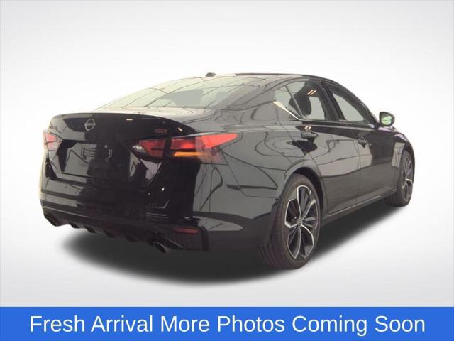 2025 Nissan Altima SR FWD