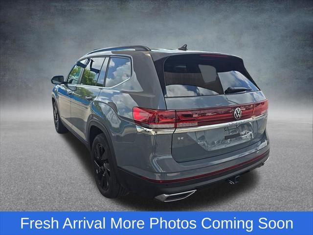 2025 Volkswagen Atlas 2.0T SE w/Technology