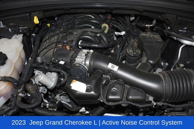 2023 Jeep Grand Cherokee L Limited 4x4