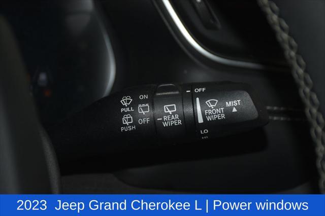 2023 Jeep Grand Cherokee L Limited 4x4