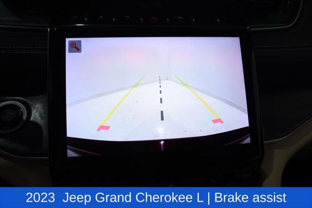 2023 Jeep Grand Cherokee L Limited 4x4