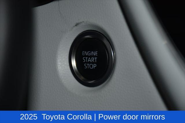 2025 Toyota Corolla SE