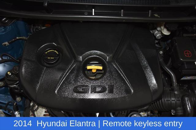 2014 Hyundai Elantra GT Base