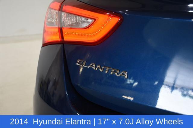 2014 Hyundai Elantra GT Base